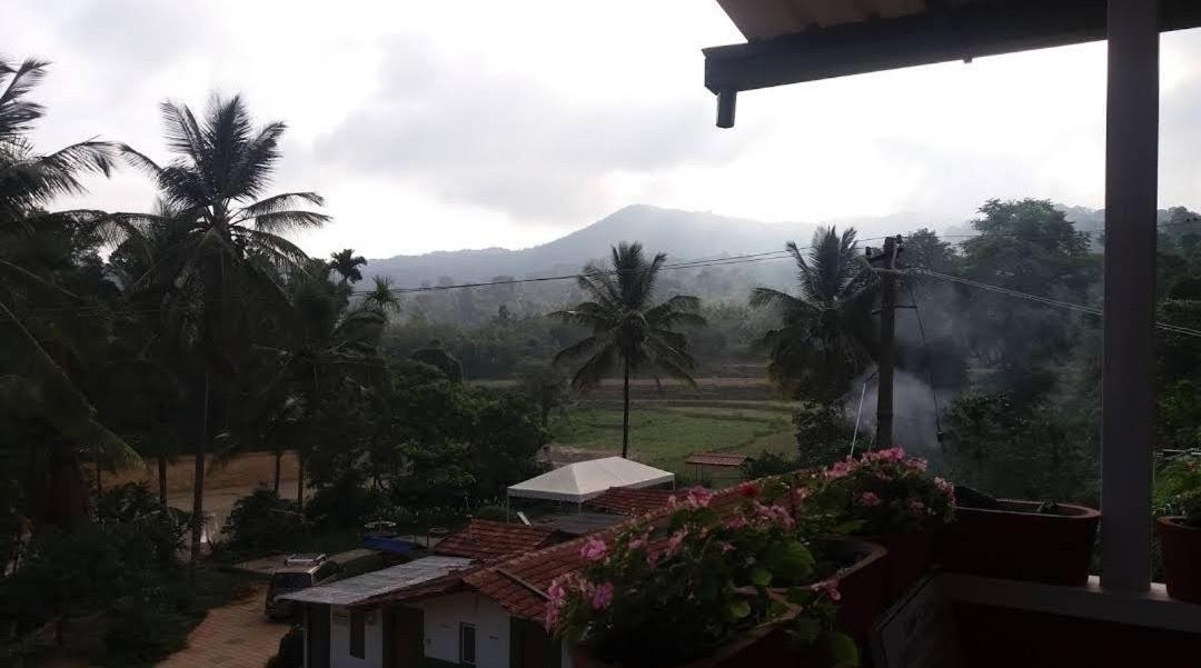 Apartament Camp Coorg Madikeri Zewnętrze zdjęcie